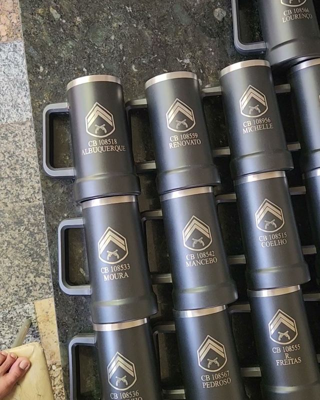 Kits para equipes personalizado a laser pela CJN
